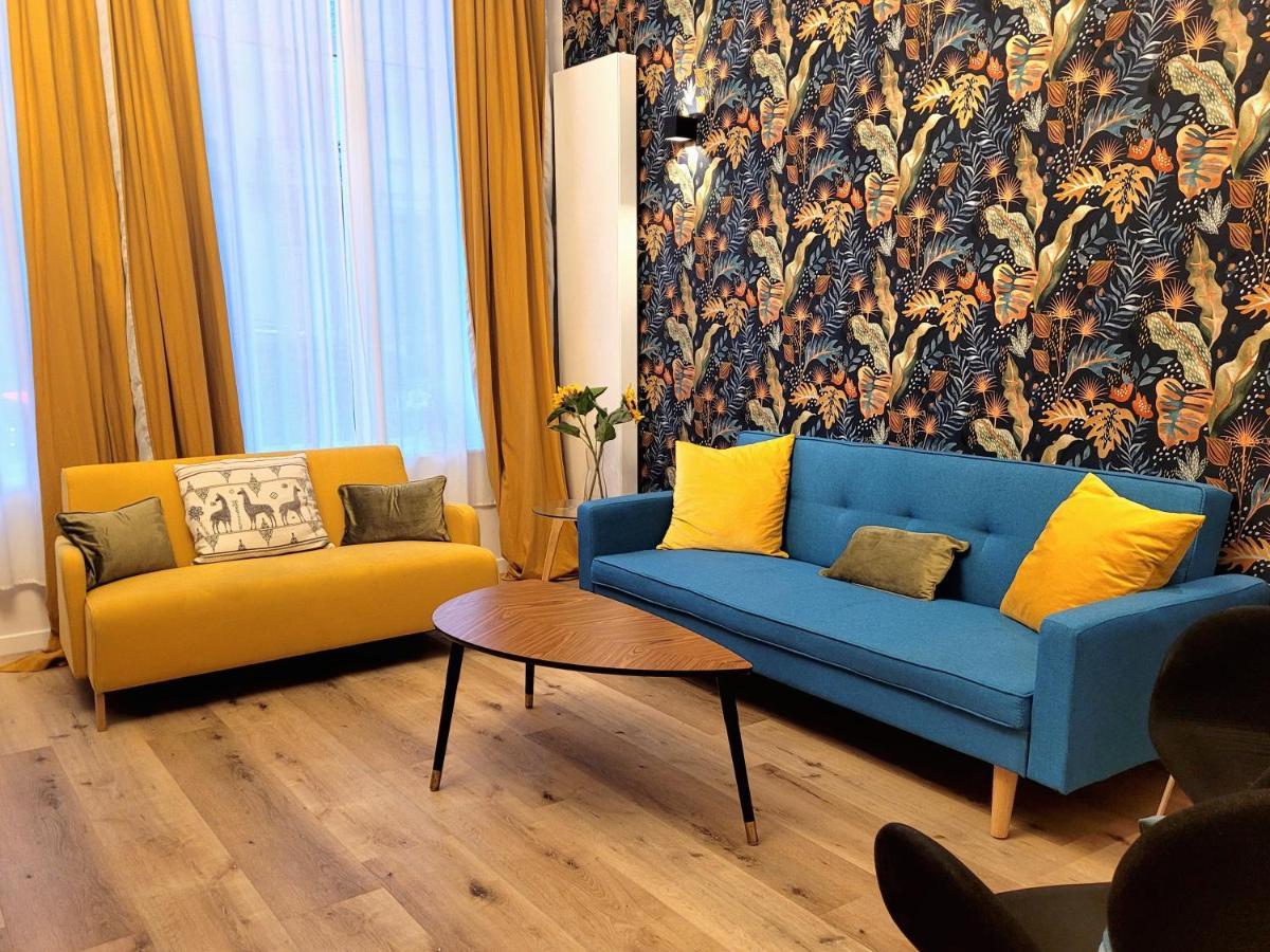 Brand New Camelia Room With Private Bathroom Bruxelas Exterior foto